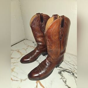 Lucchese Mens Boots ,size 9 D, Asking $175.00
